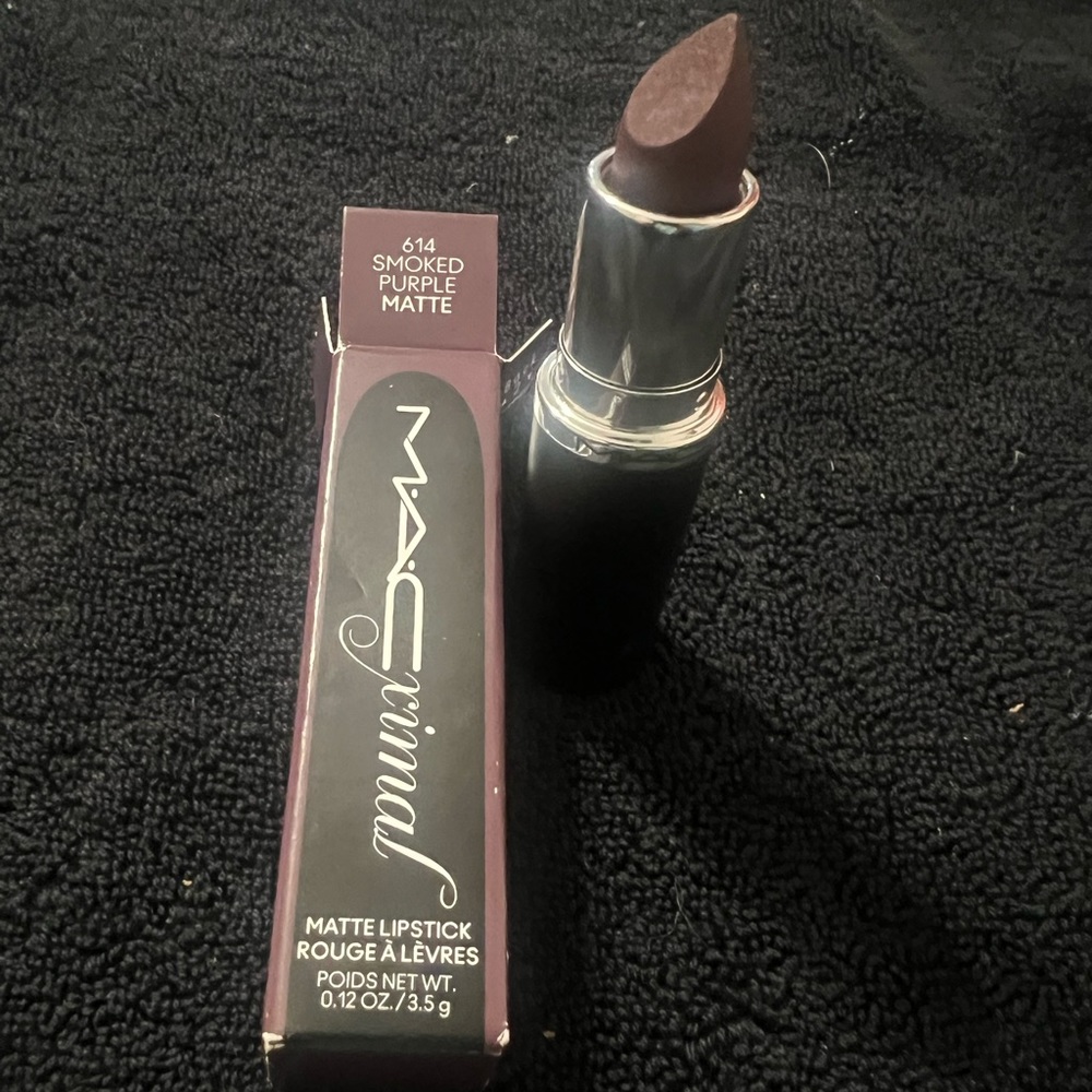 MacXimal lipstick line